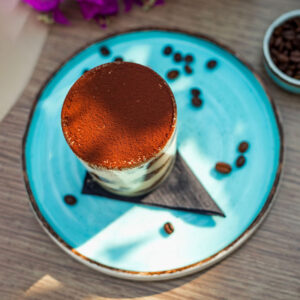 https://summerbox.gr/wp-content/uploads/2025/06/dolce-tiramisu-1-300x300.jpg