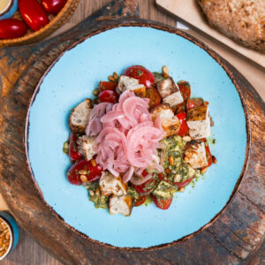 https://summerbox.gr/wp-content/uploads/2025/06/insalata-panzanella-1-300x300.jpg